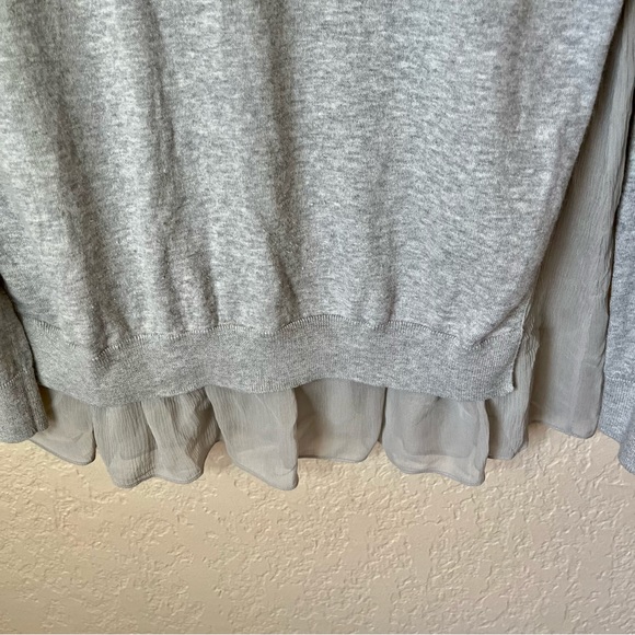 Theory Gray Cashmere & Silk V-neck Sweater Size Large - Picture 9 of 9